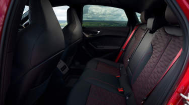 Audi RS 5 - rear seats