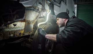 Ring MAGFLEX 1000 Superflex LED utility lamp attached to a Ford Transit&#039;s wheelarch