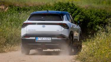 Toyota Urban Cruiser - rear action