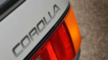 Toyota AE86 badge