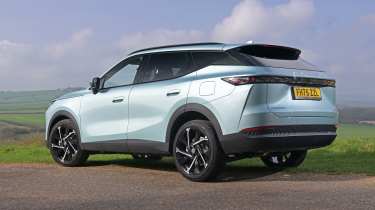 Omoda 7 - rear static