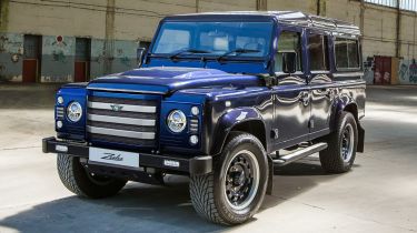 Land Rover Defender Zulu front