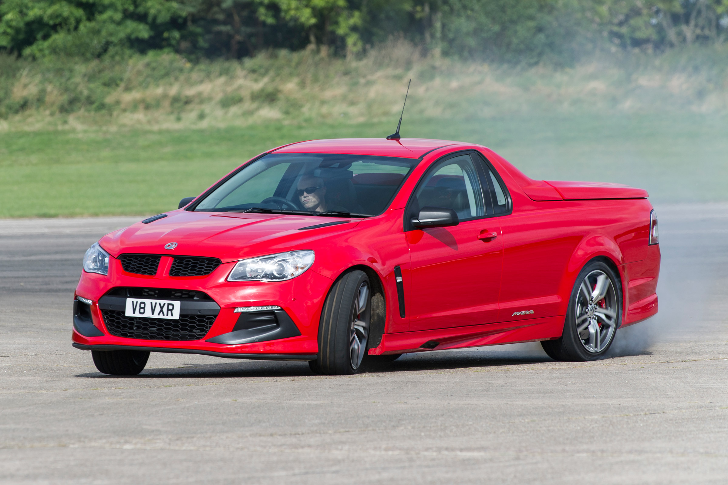 Vauxhall VXR8 Maloo 2017 review | Auto Express