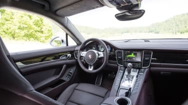 Porsche Panamera S E-Hybrid interior