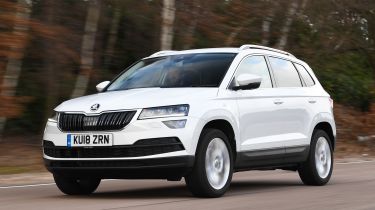 skoda karoq tracking front