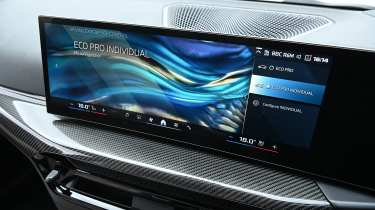 New BMW M240i - infotainment
