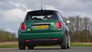 MINI%20Electric%20long%20termer%20first%20report-10.jpg