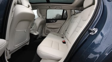 Volvo V60 - rear seats