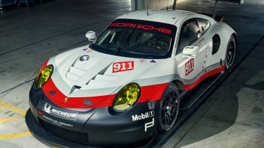 Porsche 911 RSR - front quarter