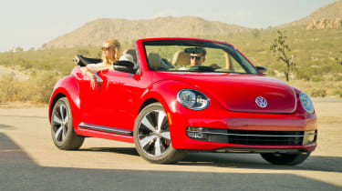 Volkswagen Beetle Cabriolet front action