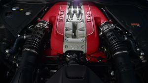 Ferrari 812 GTS - engine
