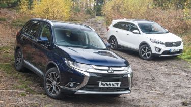 Mitsubishi Outlander vs Kia Sorento