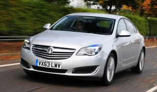 Vauxhall Insignia front tracking