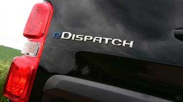 Citroen e-Dispatch - rear badge