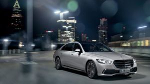 Mercedes%20S-Class%202020%20official%20pics-23.jpg