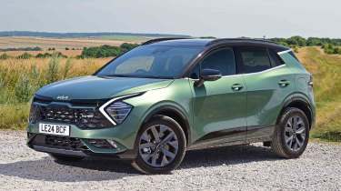 Kia Sportage - front corner static