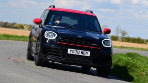 MINI Countryman JCW - front cornering