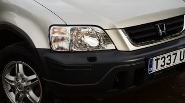 Honda CR-V Mk1 - headlight