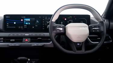 Kia K4 UK - interior
