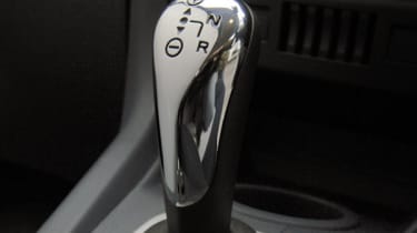 Peugeot 1007 Dolce gearstick