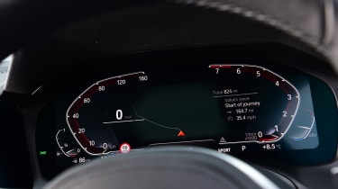 BMW 230i - dash screen
