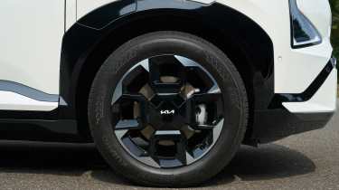Kia EV5 - wheel