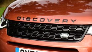 Land Rover Discovery Sport D180 first report - grille