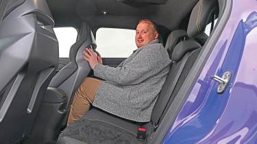 Abarth 600e Scorpionissima - Abarth rear seats