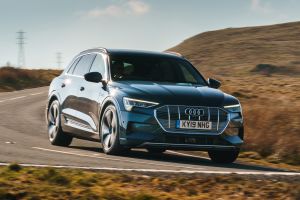 Audi e-tron - front/side cornering Audi e-tron - front/side cornering