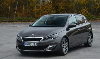Peugeot 308 hatchback 2013 front static