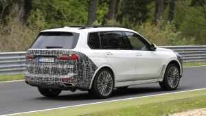 BMW X7 spy shot - rear