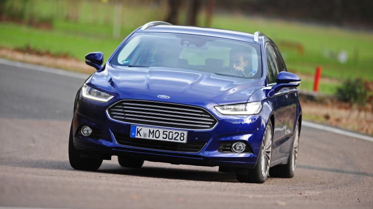 Ford Mondeo Estate 2015 - pictures | Auto Express