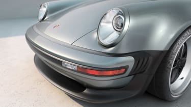 Singer Porsche 911 - front light