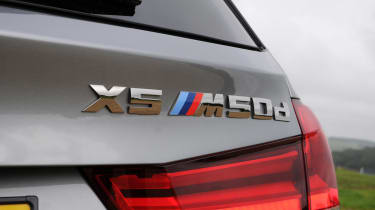 BMW X5 M50d 4x4 2013 badge