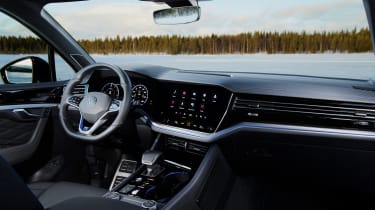 2023 Volkswagen Touareg - interior