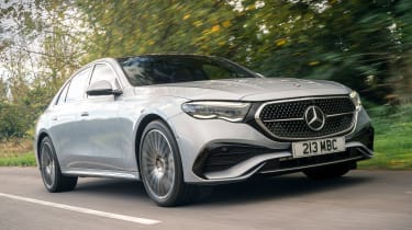 Mercedes E-Class UK - front tracking