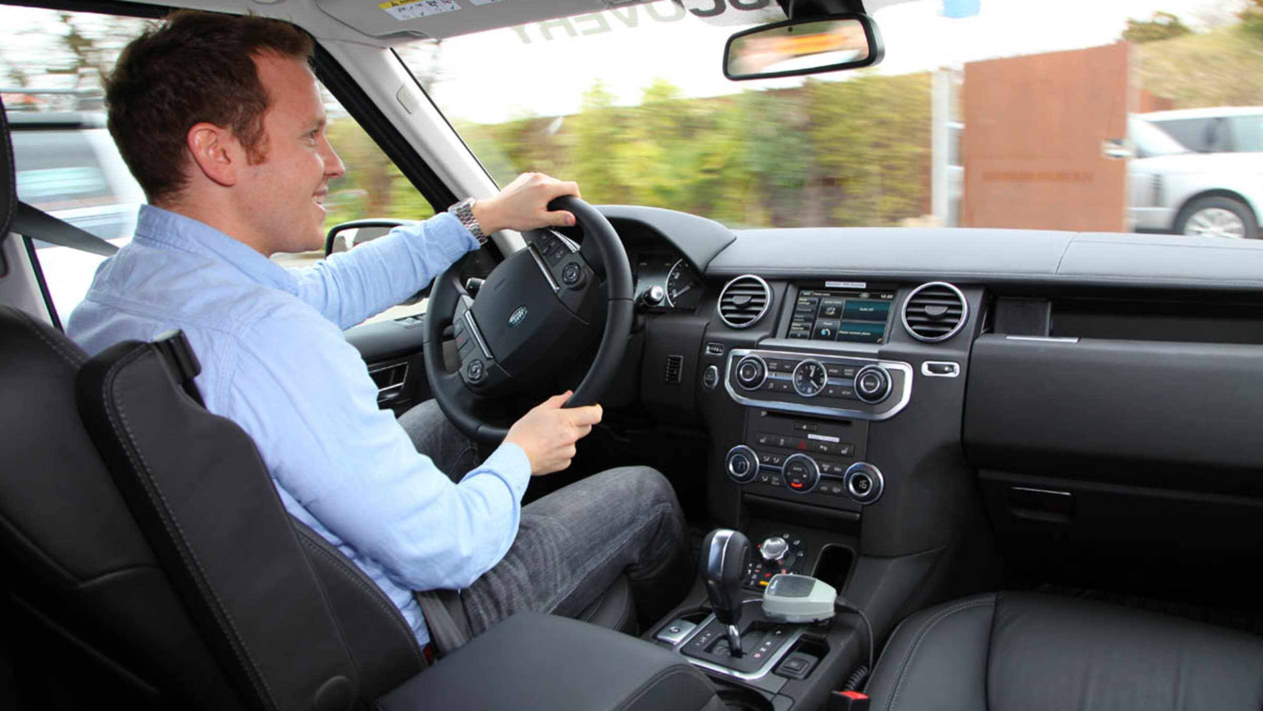 One millionth Land Rover Discovery - Pictures | Auto Express