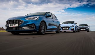 Ford Focus ST group test