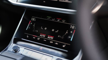 Audi A7 Sportback - climate control screen