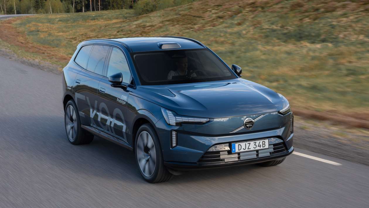 Volvo%20EX90%20prototype-4.jpg