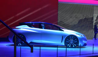 Geneva Motor Show 2016 - Nissan 2