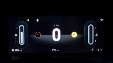 Fiat Grande Panda Hybrid UK - dials