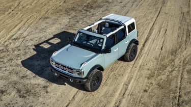 Ford Bronco 10