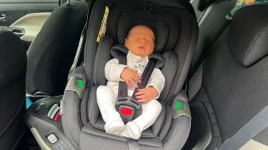 Silver Cross Glide Plus 360 child car seat 2