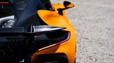 McLaren W1 - rear light
