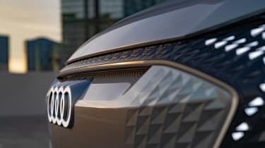 Audi AI:ME concept - grille