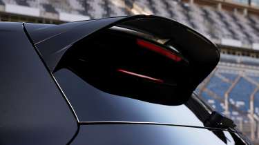 Volkswagen Golf R Black Edition - rear wing