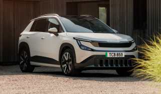 Škoda Epiq - front static