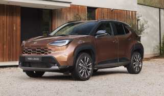 Toyota Yaris Cross facelift - front static