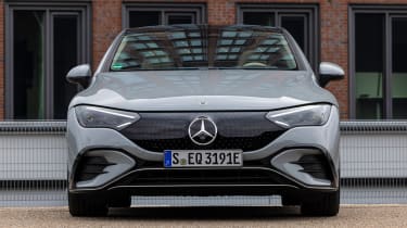 Mercedes EQE - full front